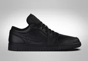 Koszykówka - NIKE AIR JORDAN 1 RETRO LOW TRIPLE BLACK - miniaturka - grafika 1