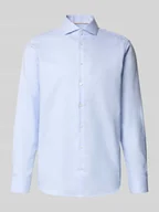 Koszule męskie - Koszula biznesowa o kroju regular fit z bawełny z kołnierzykiem typu cutaway - miniaturka - grafika 1