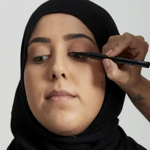 NYX Professional Makeup Professional Makeup - Super Skinny Eye Marker - Carbon Black - Eyeliner w pisaku NYXSMBWPI - Eyelinery - miniaturka - grafika 7