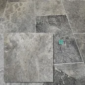 Kostki brukowe i krawężniki - Tiles Tawertyn Silver Premium Niewypełniony Bębnowany Szlif 20,3x20,3x1,2 cm - miniaturka - grafika 1