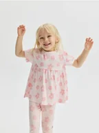 Bluzki dla niemowląt - Reserved - Bawełniany t-shirt w kwiaty - pastelowy róż - miniaturka - grafika 1