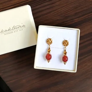 Karneol : kolczyki krótkie : ozdobne sztyfty - Kolczyki Karneol : kolczyki krótkie : ozdobne sztyfty - Kolczyki - miniaturka - grafika 1