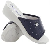 Klapki i japonki damskie - Klapki medyczne damskie - 38 - miniaturka - grafika 1