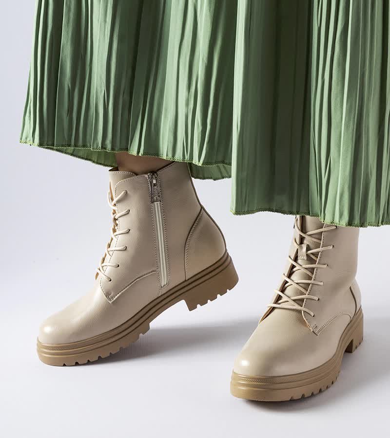 Beżowe ocieplane traperki Vinceza-38