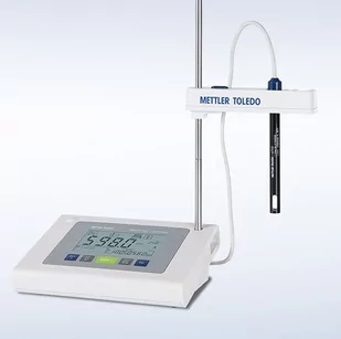 Mettler Toledo F30 Standard Five Easy 30266943- konduktometr stacjonarny F30 z sondą LE703 - Inne urządzenia pomiarowe - miniaturka - grafika 1