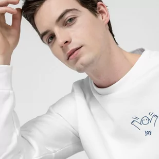 Męska bluza dresowa nierozpinana bez kaptura OUTHORN OTHSS23TSWSM316 - biała - Outhorn - Bluzy sportowe męskie - miniaturka - grafika 1