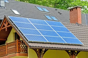 Kompletna elektrownia słoneczna 5kW +10x550W MONO z systemem montażowym na blachodachówkę - Zestawy solarne - miniaturka - grafika 1