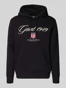 Bluzy męskie - Bluza z kapturem, wyhaftowanym logo i kieszenią kangurką - miniaturka - grafika 1