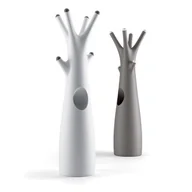 Wieszaki i stojaki - Wieszak stojący Godot, różne warianty - Plust - miniaturka - grafika 1