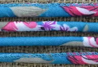 Półfabrykaty do biżuterii - [737153] Rzemień szyty 4mm w kolorowe kwiaty 50cm - miniaturka - grafika 1