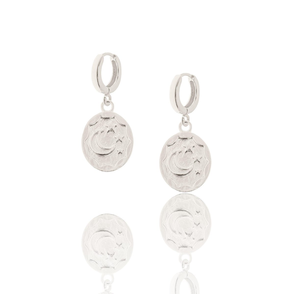 Kolczyki srebrne z grawerowanym księżycami i gwiazdami