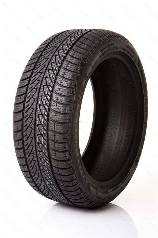 Goodyear UltraGrip 8 Performance 225/40R18 92V