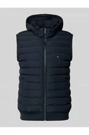 Kamizelki męskie - Kamizelka pikowana o kroju regular fit z odpinanym kapturem - Tommy Hilfiger - miniaturka - grafika 1