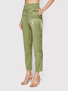 Spodnie damskie - Guess Spodnie materiałowe W2GB30 WEJZ0 Zielony Regular Fit - grafika 1