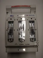 Bezpieczniki elektryczne - Rozłącznik izolacyjny bezpiecznikowy RBK 1 PRO V - miniaturka - grafika 1