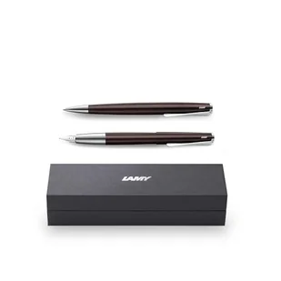 LAMY Studio darkbrown zestaw pióra, grubość stalówki M wraz z wkładem atramentowym T 10 niebieski i długopisem M w zestawie wkład do pióra kulkowego M 63 czarny w opakowaniu prezentowym - Długopisy - miniaturka - grafika 1
