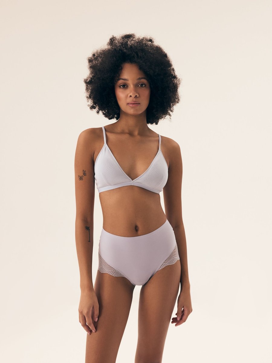 Biustonosz miękki trójkąt Nashwa Henderson bladoniebieski L