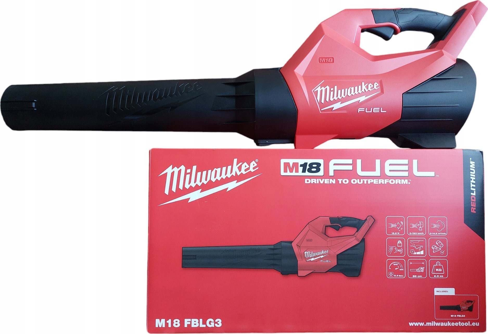 Makita MLT100 1800W