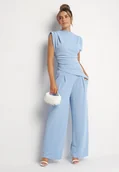 Komplety damskie - Jasnoniebieski Komplet Bluzka z Zaznaczonymi Ramionami i Spodnie Szerokie na Gumce Divaires - miniaturka - grafika 1