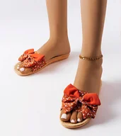 Klapki i japonki damskie - Czerwone klapki z kokardką Tachel - marka niezdefiniowana - miniaturka - grafika 1