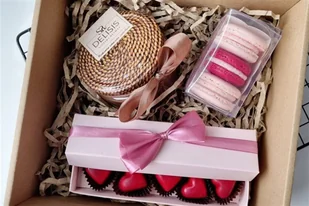 Box prezentowy dla Niej - Czasopisma - miniaturka - grafika 1