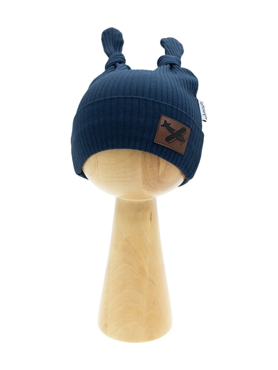 Chłopięca czapka uszka prążek granatowa Nicol