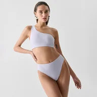 Stroje kąpielowe - Góra damskiego kostiumu kąpielowego Outhorn OTHWSS24UBKTF052 - fioletowa - miniaturka - grafika 1