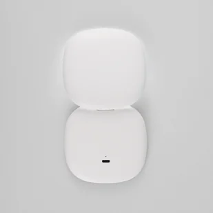 Enne Glow up mini travel makeup mirror with LED light - Lusterka do makijażu - miniaturka - grafika 1