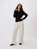 Swetry damskie - Reserved - Sweter z dodatkiem wełny - czarny - miniaturka - grafika 1