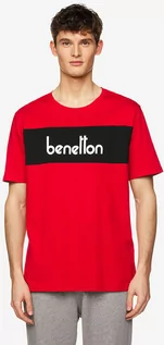 Koszulki męskie - Benetton T-shirt w kolorze czerwonym - grafika 1