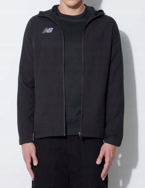 Kurtka Męska Sportowa Przejściowa Lekka Czarna New Balance EMJ9036BK r.L
