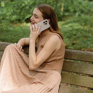 UNIQ etui Coehl Terrazzo iPhone 14 Pro 6,1" różowy/coral pink - Etui i futerały do telefonów - miniaturka - grafika 3