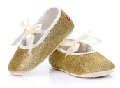 Buty dla dziewczynek - Złote baletki, lekkie buciki niemowlęce r. 25/26 - miniaturka - grafika 1