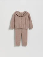 Komplety dla niemowląt - Reserved - Dzianinowy komplet z falbanką - jasnofioletowy - miniaturka - grafika 1