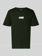 Koszulki męskie - T-shirt z nadrukiem z logo i okrągłym dekoltem - miniaturka - grafika 1