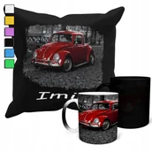 Gadżety dla niej i dla niego - ZESTAW KUBEK MAGICZNY + POSZEWKA Z PODUSZKĄ- GARBUS SAMOCHODY + IMIĘ - miniaturka - grafika 1