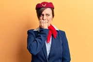 Czasopisma - Pokonaj lęk przed lataniem – sesja z psychologiem i lot z pilotem PLL LOT w symulatorze samolotu Boeing 737-8 MAX - miniaturka - grafika 1