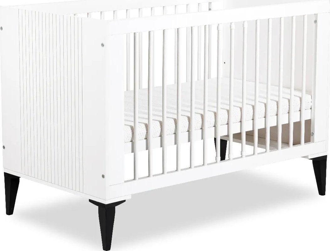 Haciendo el Indio Łóżeczko dziecięce MIA 120x60 białe/czarne LITTLE SKY