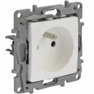 Legrand NILOE Gniazdo z uziemieniem 2P+Z 764527 - Gniazdka elektryczne - miniaturka - grafika 1