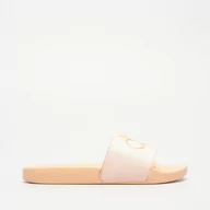 Klapki i japonki damskie - CALVIN KLEIN SLIDE MONOGRAM CO - Calvin Klein - miniaturka - grafika 1