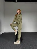 Dresy damskie - Dres z ozdobnym paskiem i kapturem - oliwkowy - miniaturka - grafika 1