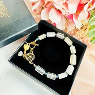 Bransoletki - Bransoletka z kamieni , kryształ górski, perła, rozeta - miniaturka - grafika 1