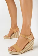 Sandały damskie - Brązowe Sandały na Wysokim Koturnie ze Sznurka ze Sprzączką Vellmani - miniaturka - grafika 1