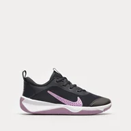 Buty dla chłopców - NIKE OMNI MULTI COURT - miniaturka - grafika 1