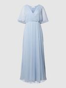 Sukienki - Długa sukienka z wiskozy z dekoltem w serek model ‘RILLA’ - miniaturka - grafika 1