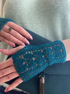 Koronkowe morskie mitenki z motywem leśnym w listki - Rękawiczki - miniaturka - grafika 1