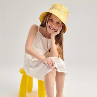 Czapki dla dzieci - Reserved Reserved - Kapelusz w kwiecisty wzór - Żółty - grafika 1