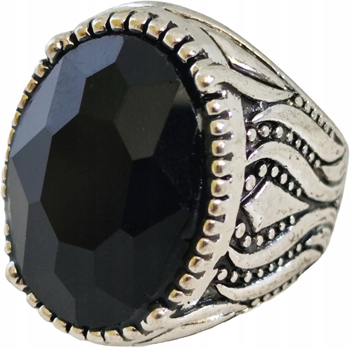 Srebrny Sygnet z Dużym Onyksem Czarny Kamień Stal Szlachetna Vintage