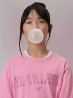 Koszulki dla dziewczynek - 4F T-shirt loose z nadrukiem dziewczęcy - różowy 158/164 (12-14 lat) - miniaturka - grafika 1