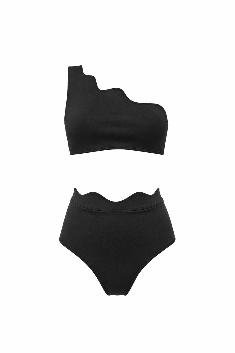 UNDRESS CODE GÓRA OD BIKINI W KOLORZE CZARNYM M I4A